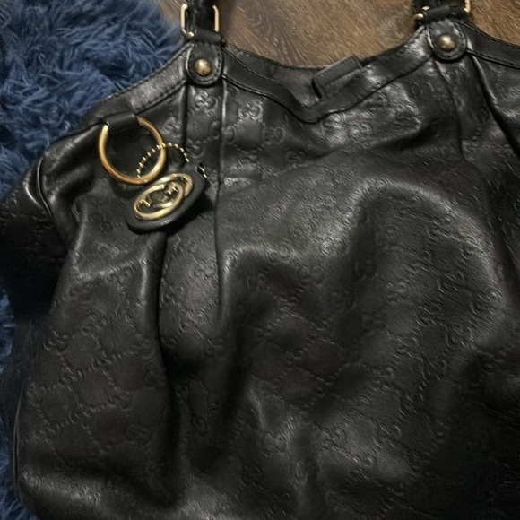 Gucci gucci gucci big black purse authentic and still in good condition - Picture 3 of 3